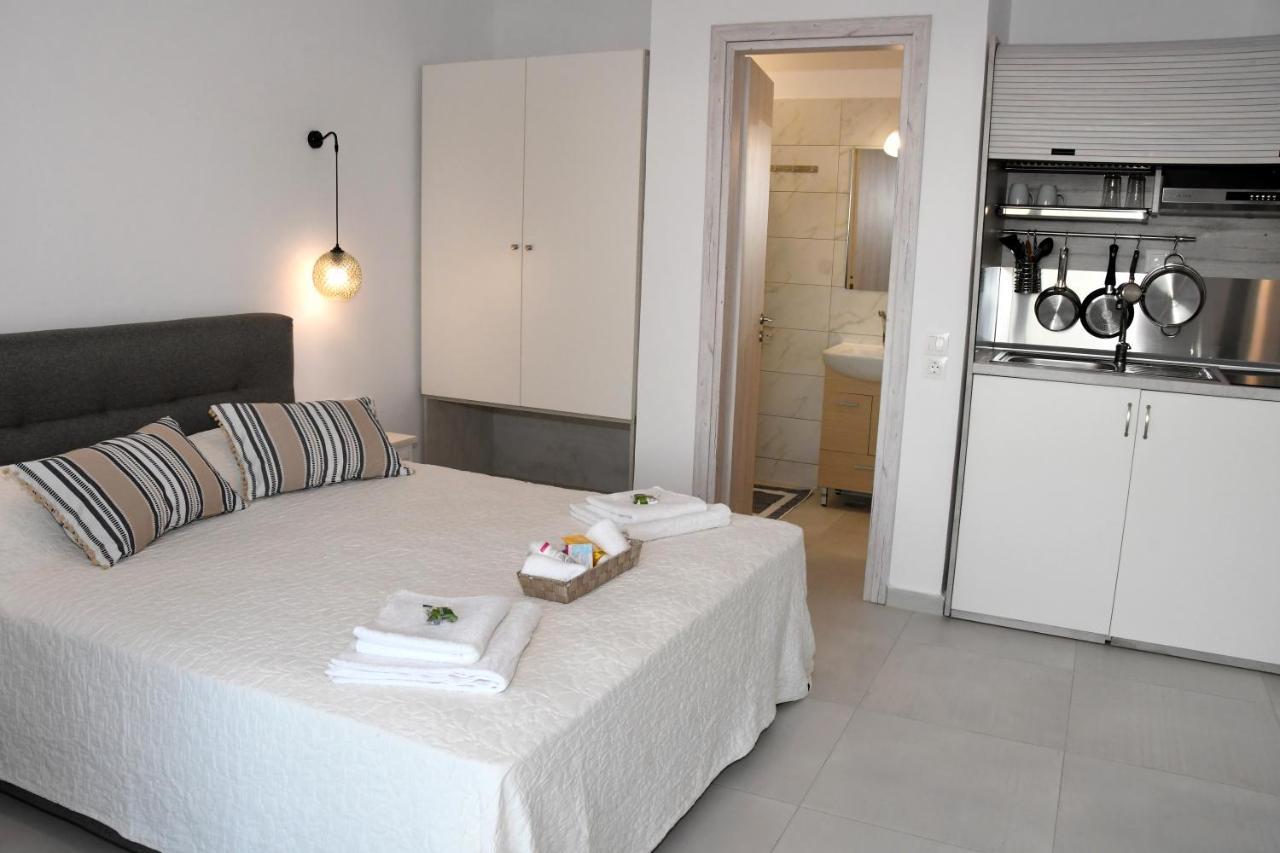 Karinta Bay Apartments Extérieur photo